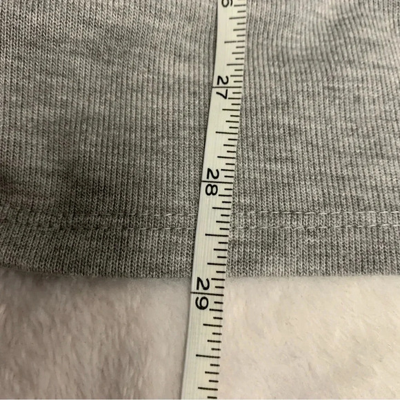 Chelsea & Theodore mist gray Heather size large swing top - Picture 5 of 10